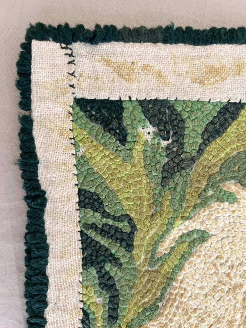 Vintage Handmade Punch Needle Poppy Rug Primitive Country Textile Wall Hanging